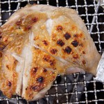 BBQで分厚い鶏肉を焦がさずに中まで火を通せるのかやってみた BBQで分厚い鶏肉を焦がさずに中まで火を通せるのかやってみた