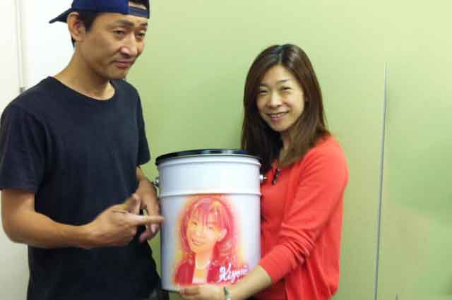 バーベ缶とエアブラシデザイナーdaisukeさんとコラボ